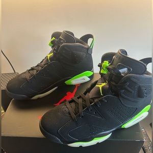 Air Jordan 6 Retro sz 8.5 (men’s)